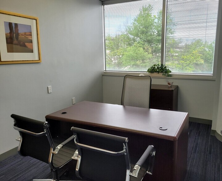 More Photos Of 7918 Jones Branch Dr, McLean Office For Lease