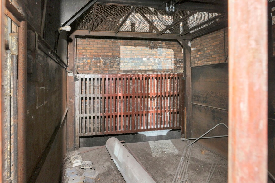 More Photos Of 435 N Elizabeth St, Lima Warehouse For Sale