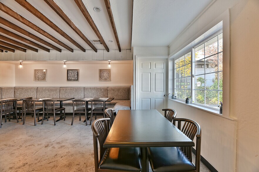 More Photos Of 1213 W Main St, Medford Restaurant For Sale