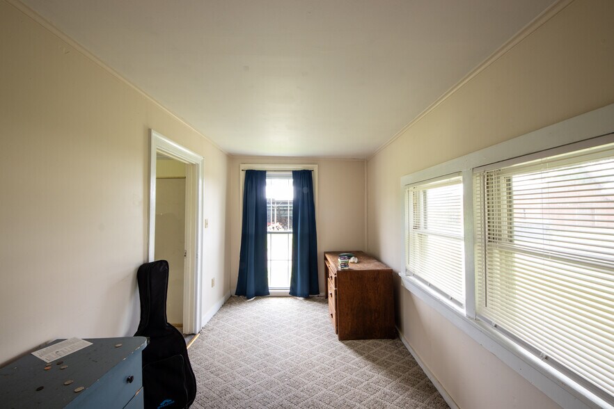 More Photos Of 571 Southside Dr, Oneonta Apartments For Sale