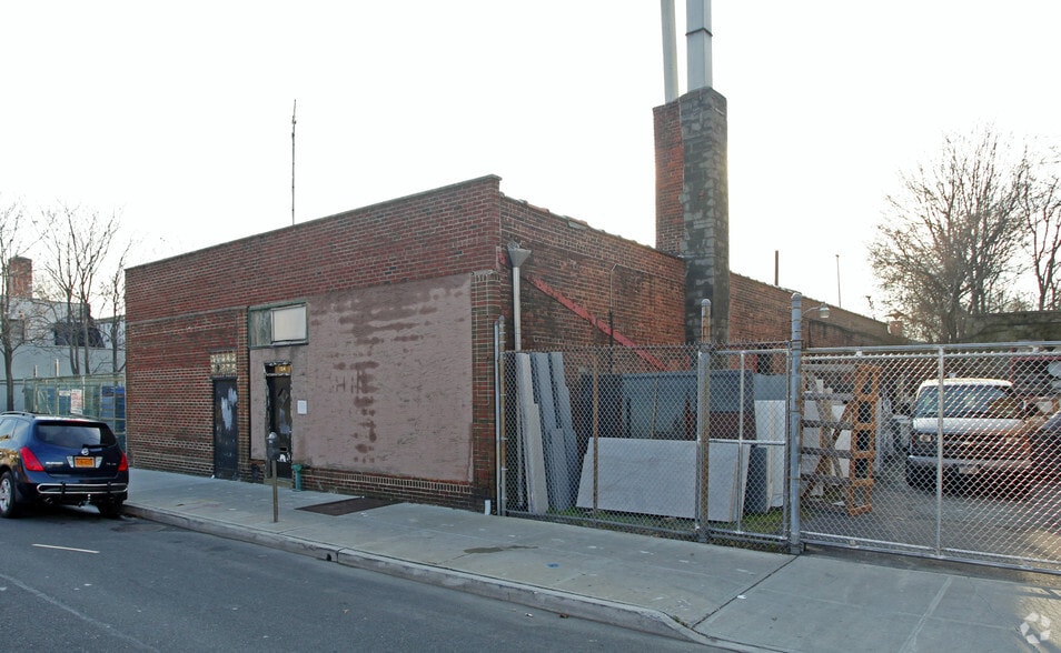 More Photos Of 150-158 E 3rd St, Mount Vernon Warehouse For Sale