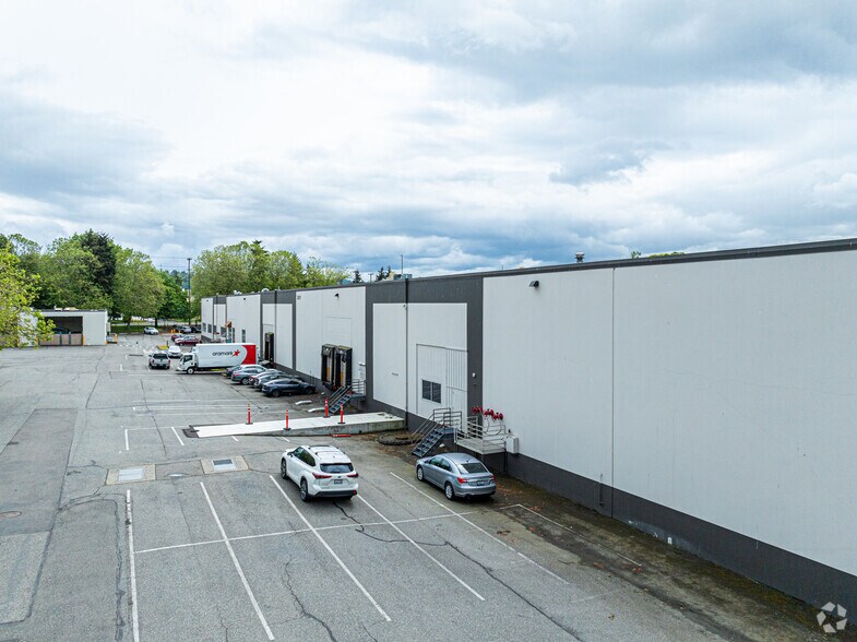 More Photos Of 3333 S 120th Pl, Tukwila Unknown For Lease