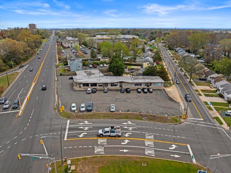 More Photos Of 2260 Corlies Ave, Neptune Office For Lease