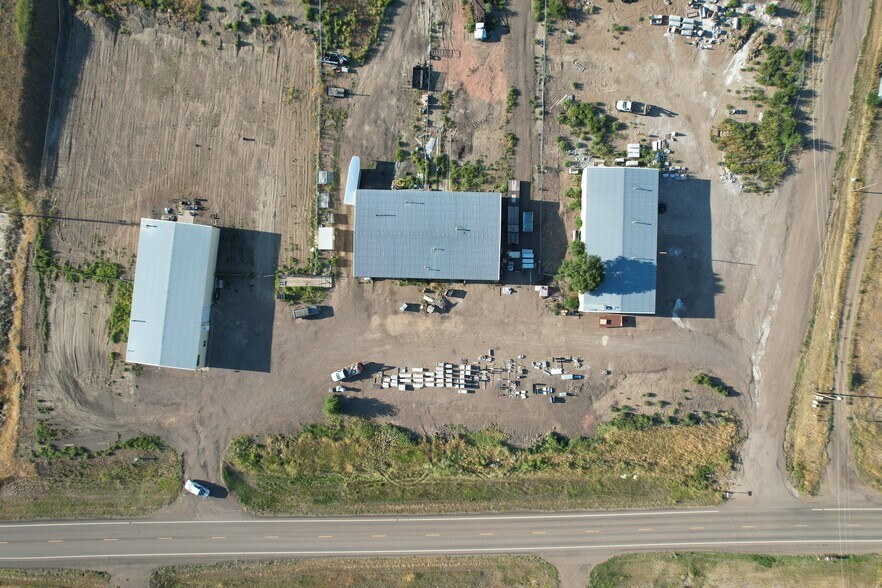 More Photos Of 184 Highway 200, Glendive Warehouse For Sale