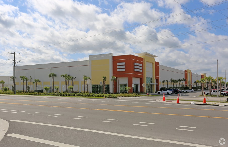 More Photos Of 3502 Fancy Farms Rd, Plant City Unknown For Lease