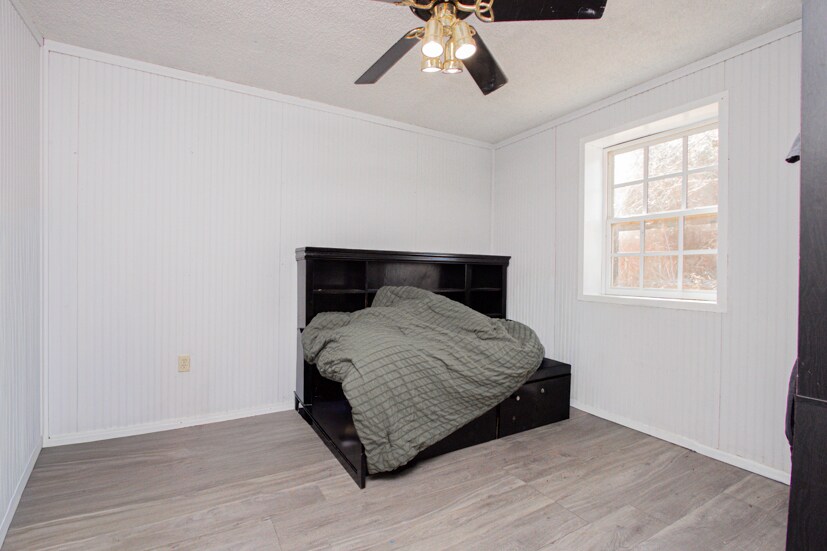 More Photos Of 18501 County Road 3131, Gladewater Multifamily For Sale