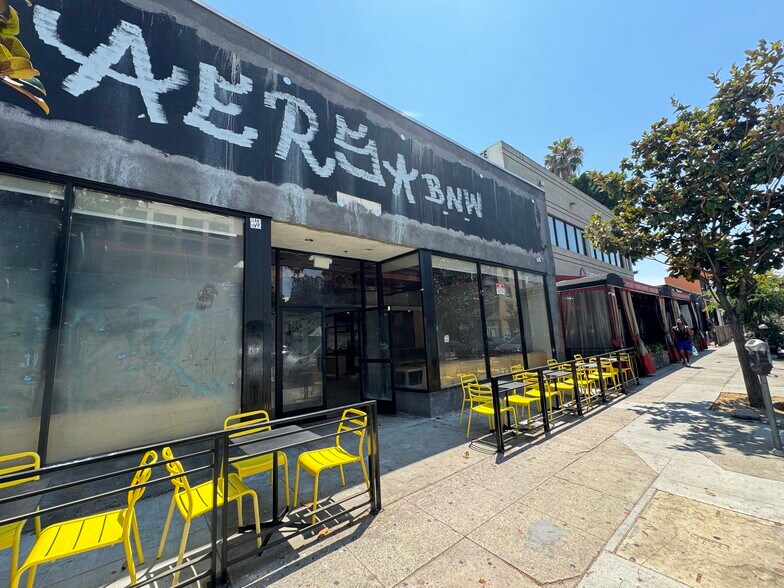 More Photos Of 11016 Magnolia Blvd, North Hollywood Restaurant For Lease