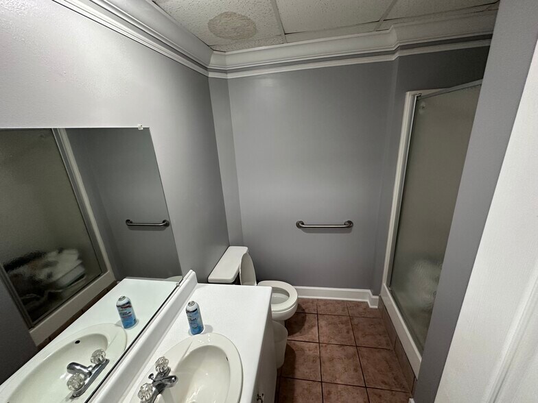 More Photos Of 224 AL-195, Jasper Storefront Retail Office For Sale