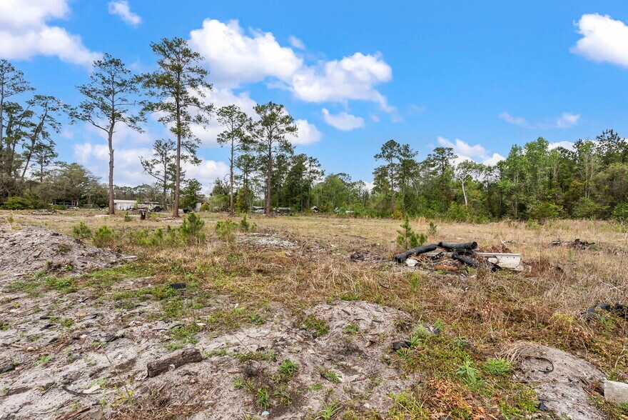 More Photos Of 931 Bulls Bay Hwy, Jacksonville Land For Sale