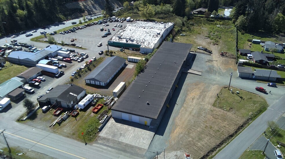 More Photos Of 212 N Gales St, Port Angeles Warehouse For Lease