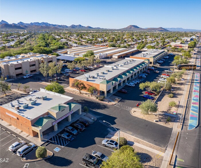 More Photos Of 5650 S 12th Ave, Tucson Unknown For Lease