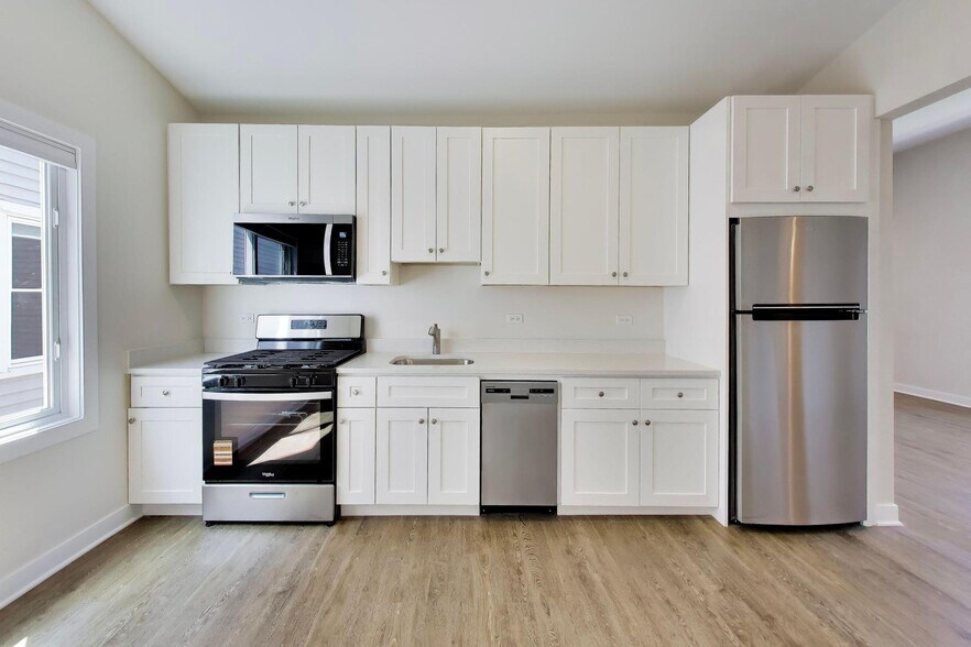 More Photos Of 8314-8324 W Grand Ave, River Grove Apartments For Sale