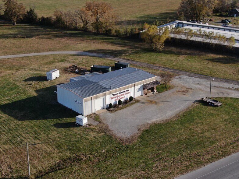 More Photos Of 6590 S Hwy 69, Miami Industrial For Sale