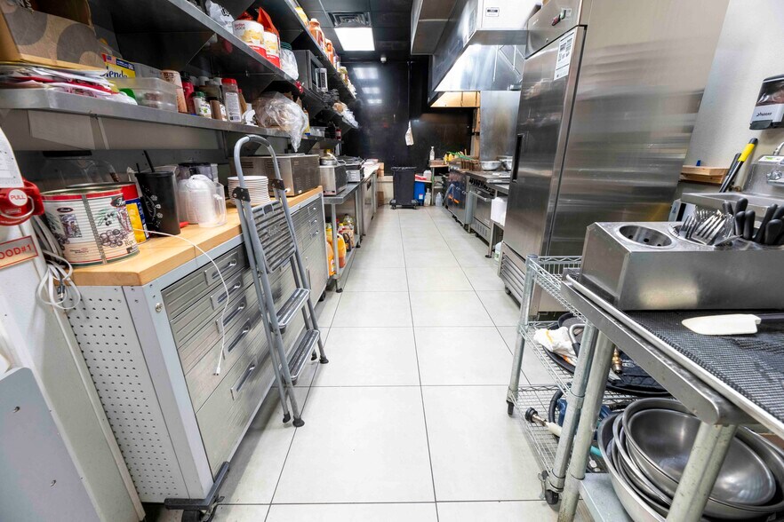 More Photos Of 1368 Ocean Shore Blvd, Ormond Beach Restaurant For Sale