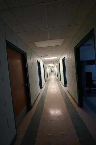 More Photos Of 1835 Treanor St, Saginaw Rehabilitation Center For Sale