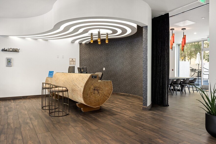 More Photos Of 3460 W 7th St, Los Angeles Apartments For Lease