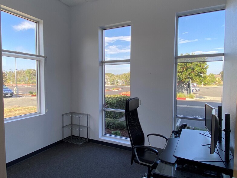 More Photos Of 2261 Harbor Bay Pky, Alameda Research And Development For Sale