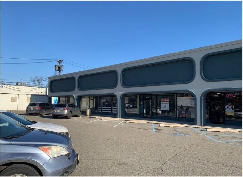 More Photos Of 2058 State Route 27, Edison Unknown For Lease