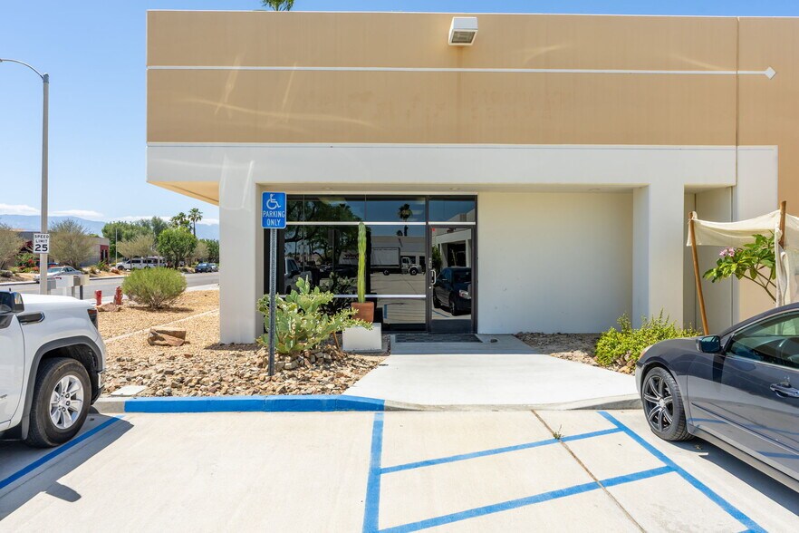 More Photos Of 77570 Enfield Ln, Palm Desert Warehouse For Sale