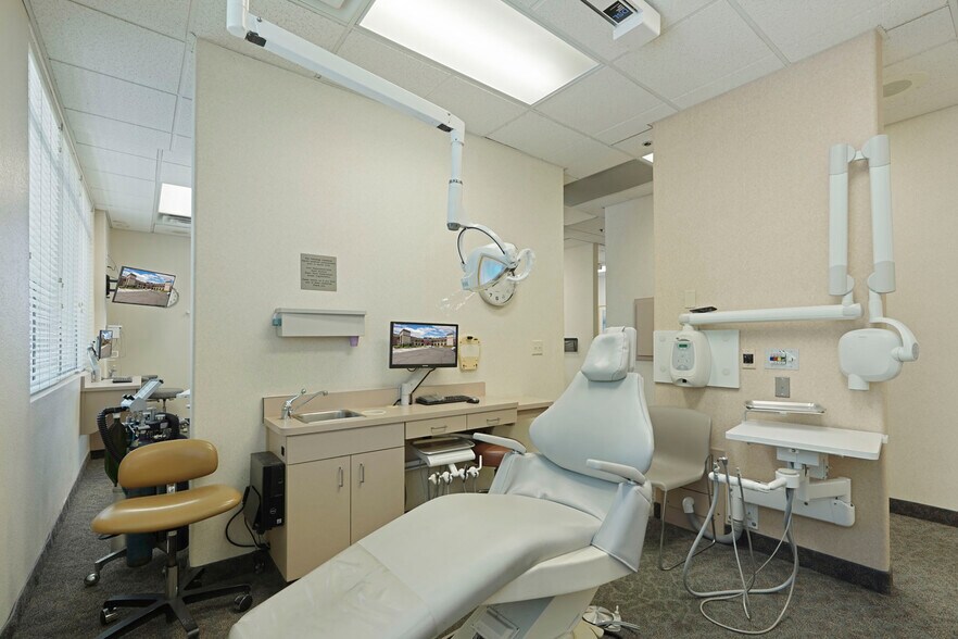 More Photos Of 3133 W March Ln, Stockton Medical For Sale