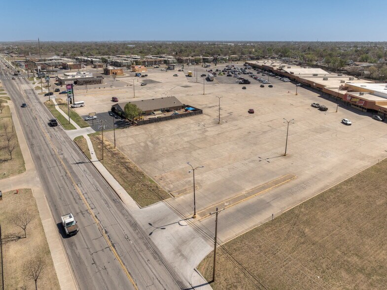 More Photos Of 2900-2962 SW 59th St, Oklahoma City Unknown For Lease