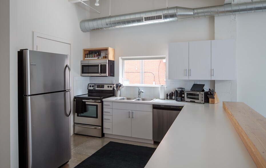 More Photos Of 1515 Walnut St, Kansas City Apartments For Sale