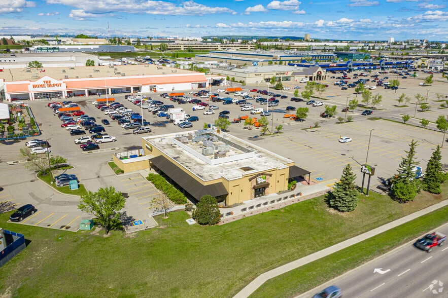More Photos Of 495 36 St NE, Calgary Storefront Retail Office For Lease