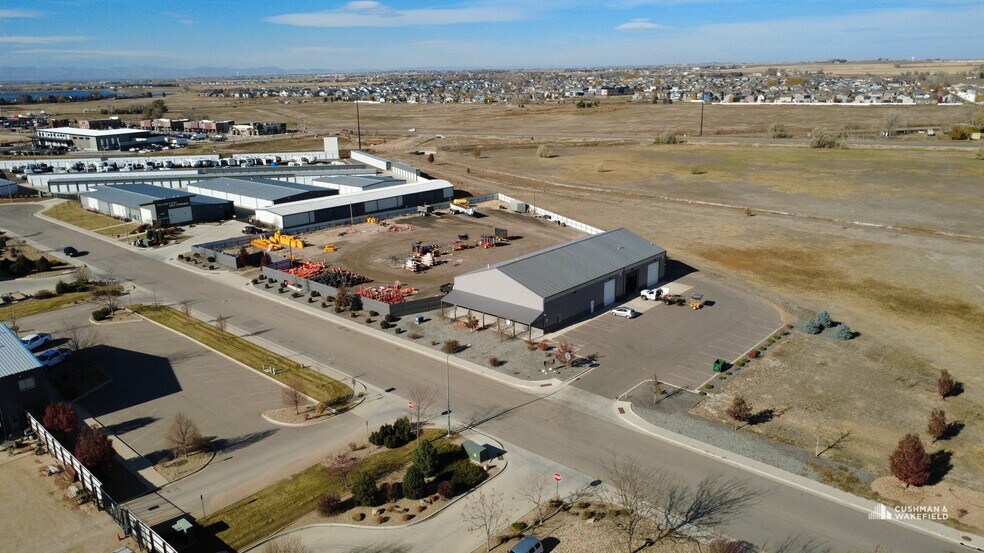 More Photos Of 650 Gyrfalcon Ct, Windsor Warehouse For Sale