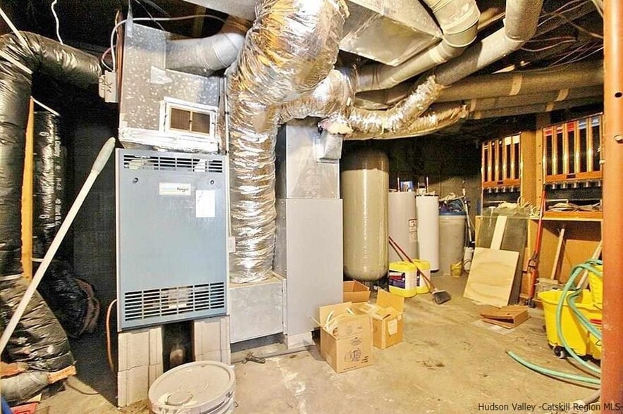 More Photos Of 235 Main St, New Paltz Apartments For Sale