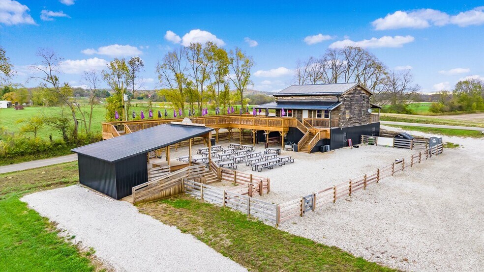 More Photos Of 8635 Blackbird Lane, Thornville Land For Sale