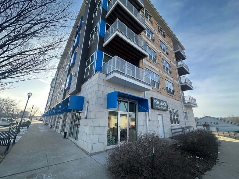 More Photos Of 1708 5th St, Coralville Apartments For Lease