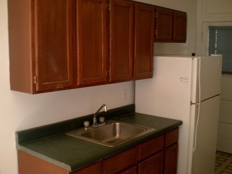 More Photos Of 7369-7379 N Damen Ave, Chicago Apartments For Sale