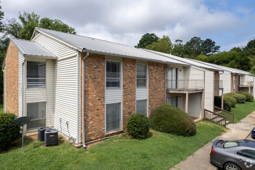 More Photos Of 856 Park Brook Trl, Birmingham Apartments For Sale
