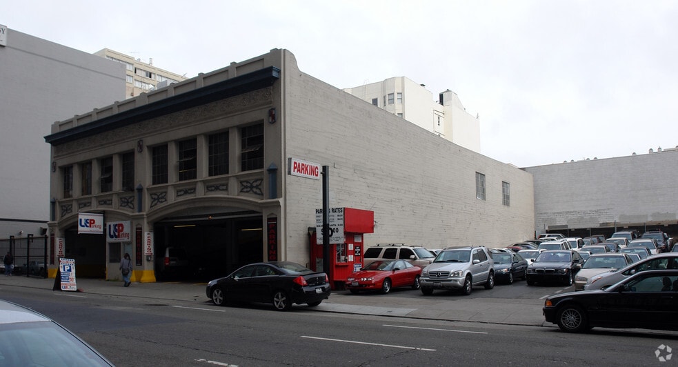 More Photos Of 550 Turk St, San Francisco Service For Lease