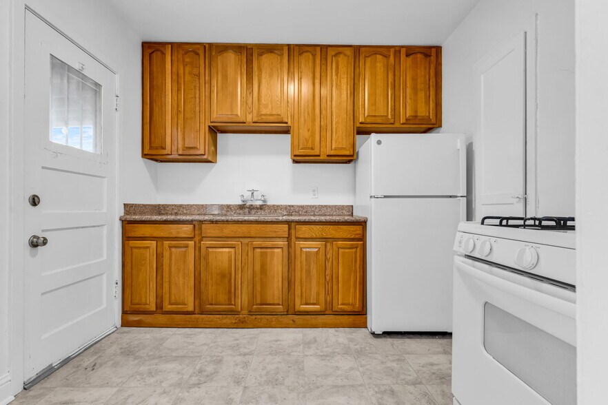 More Photos Of 5492 Ruth Ave, Oakland Apartments For Sale