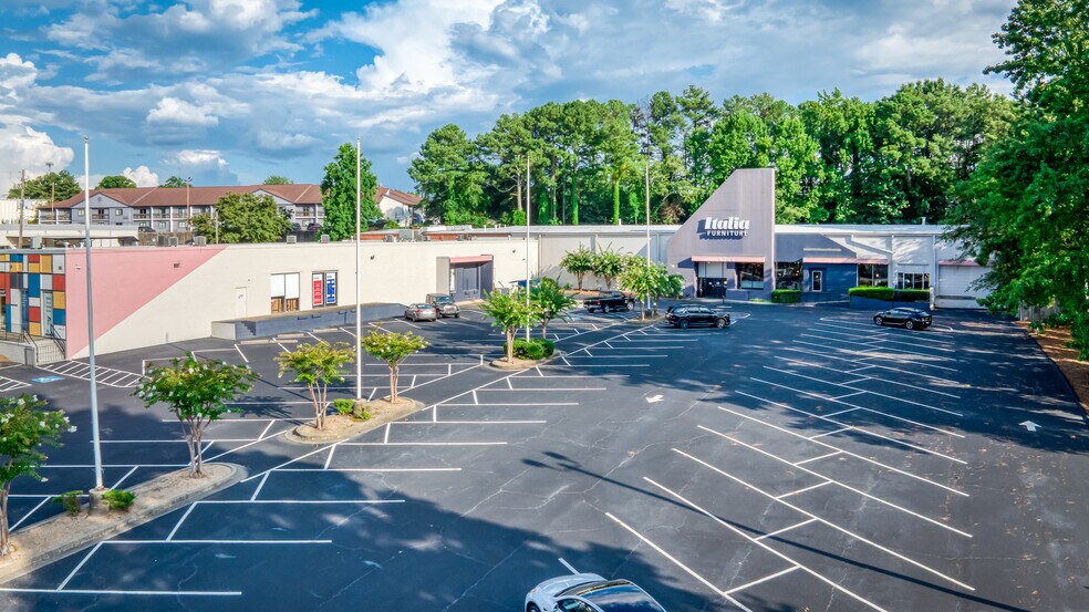 More Photos Of 6248 Dawson Blvd, Norcross Freestanding For Lease