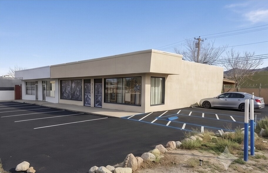 More Photos Of 55985 29 Palms Hwy, Yucca Valley Convenience Store For Lease
