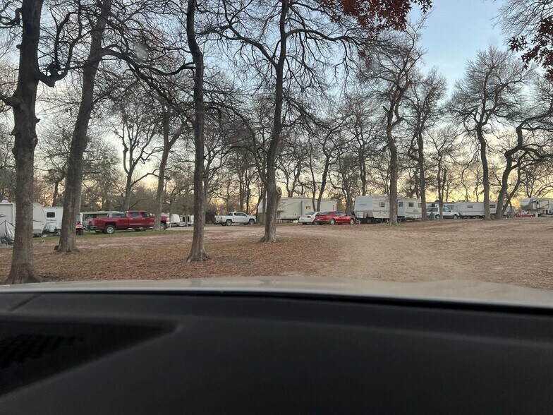 More Photos Of 6869 State 121 hwy, Bonham Specialty For Sale