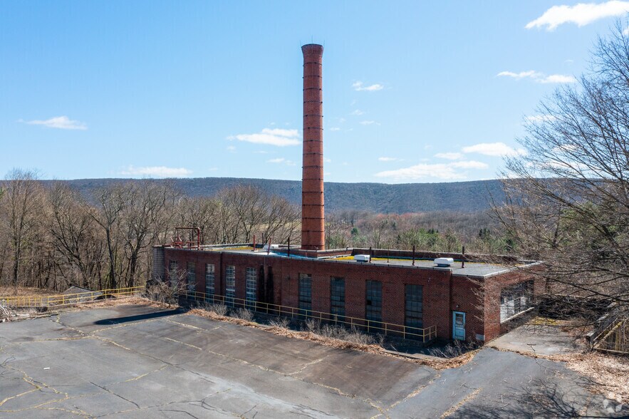 More Photos Of 101 Broad St, Ashland Hospital For Sale