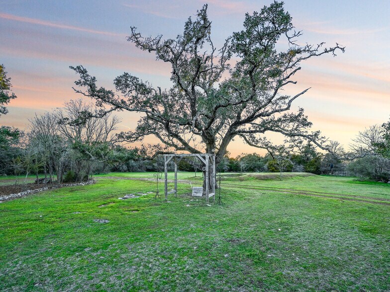 More Photos Of 4550 Ranch to Market 967 rd, Buda Lodge Meeting Hall For Sale
