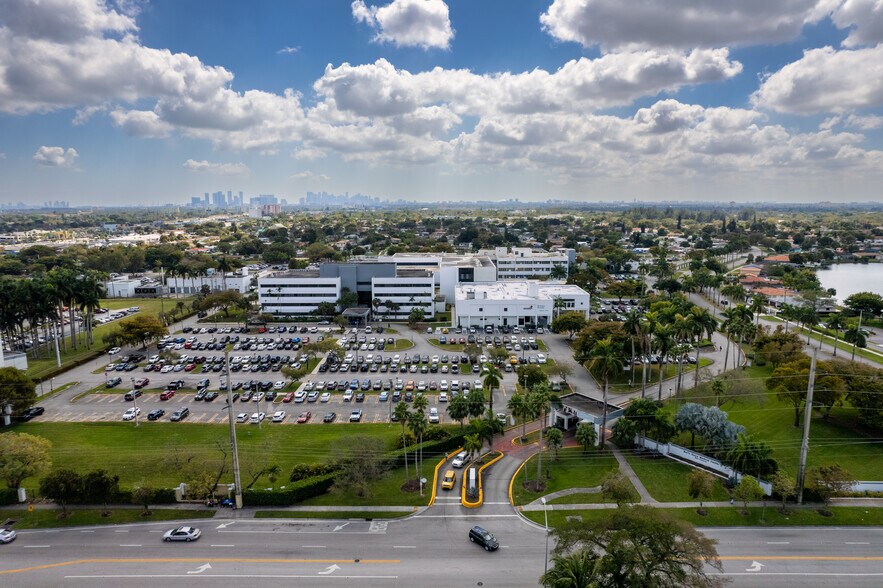 More Photos Of 1100-1190 NW 95th St, Miami Medical For Lease