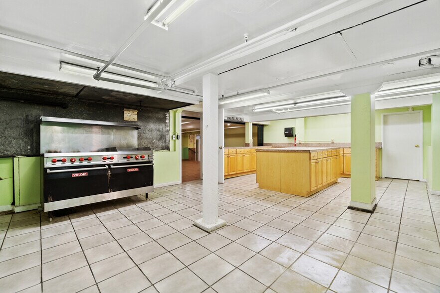 More Photos Of 325 N 3rd St, San Jose Religious Facility For Sale