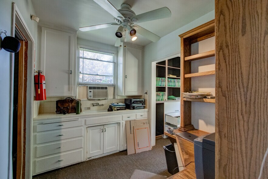 More Photos Of 624 W Chapman Ave, Orange Medical For Sale