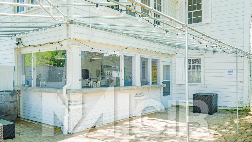 More Photos Of 5790 Devonshire Rd, Harrisburg Specialty For Sale