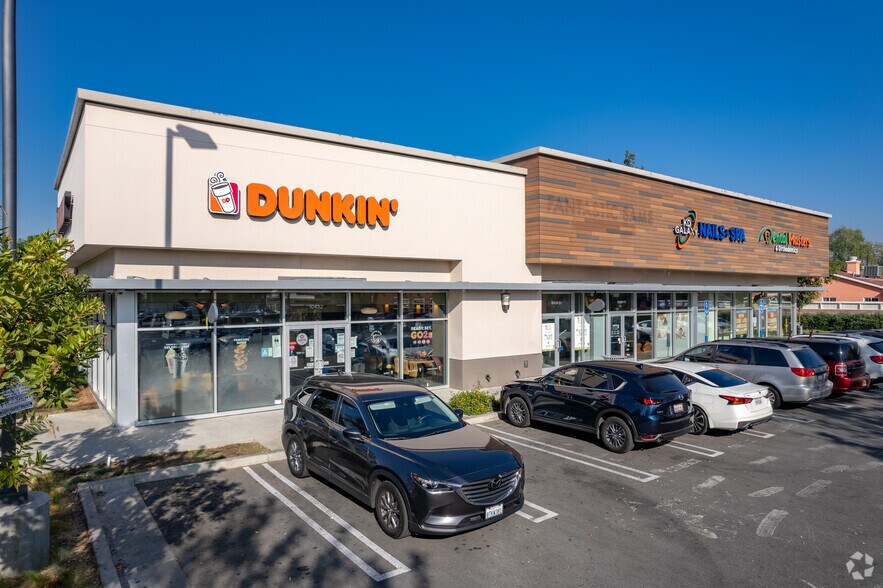 More Photos Of 10400 Sepulveda Blvd, Mission Hills Unknown For Lease