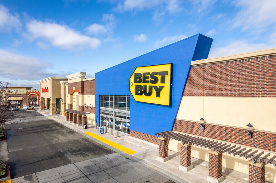 More Photos Of 2185 Bronze Star Dr, Woodland Unknown For Lease