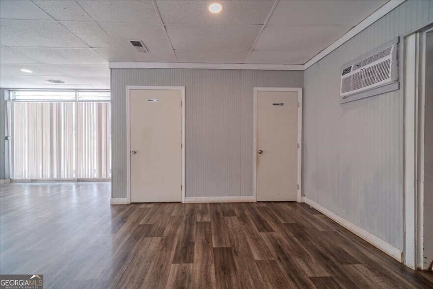 More Photos Of 2020 Buchanan Hwy, Cedartown Warehouse For Sale