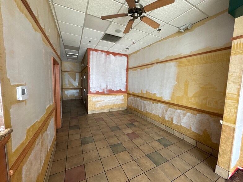 More Photos Of 15502 Stoneybrook West Pky, Winter Garden Unknown For Lease