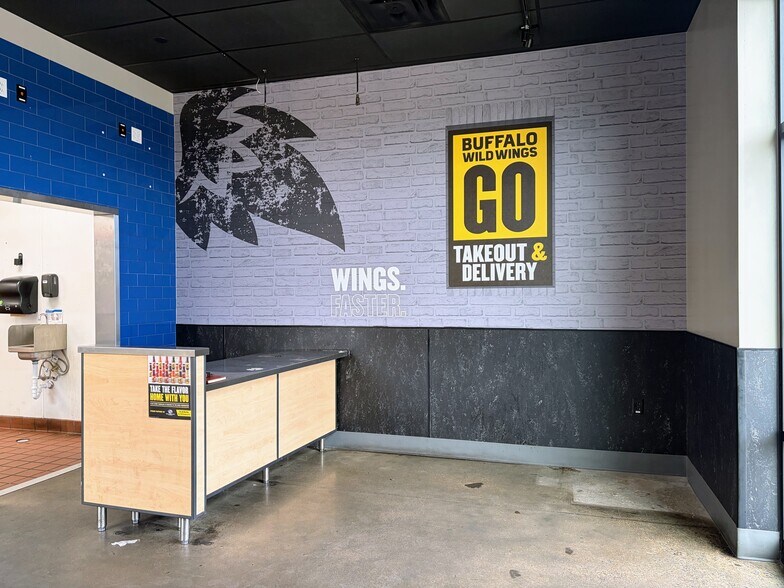 More Photos Of 5325 McPherson Blvd, Fort Worth Unknown For Lease