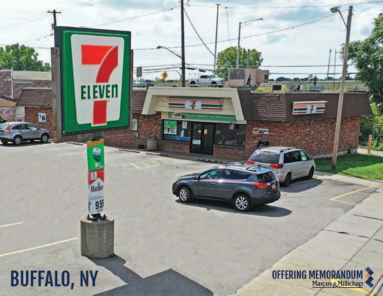 More Photos Of 2078 Niagara St, Buffalo Convenience Store For Sale